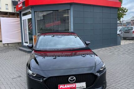 Mazda 3 64.814 km 18.399 &euro; Leipzig 04229