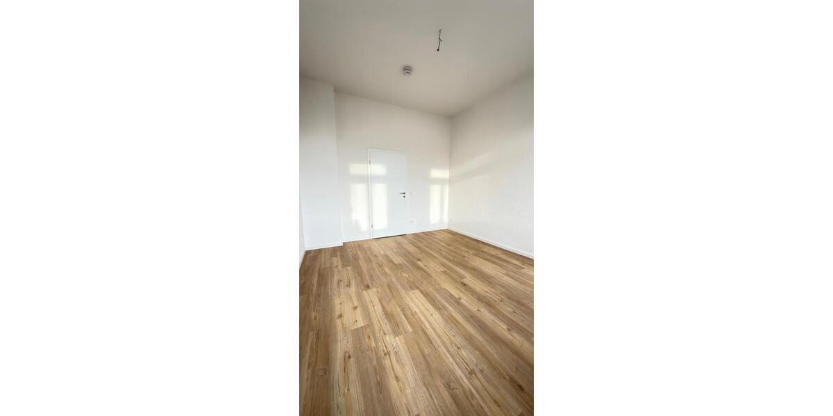 Etagenwohnung Landsberg - 1 Zimmer, 81 m&sup2;, 920&euro; | Angebot:25747436