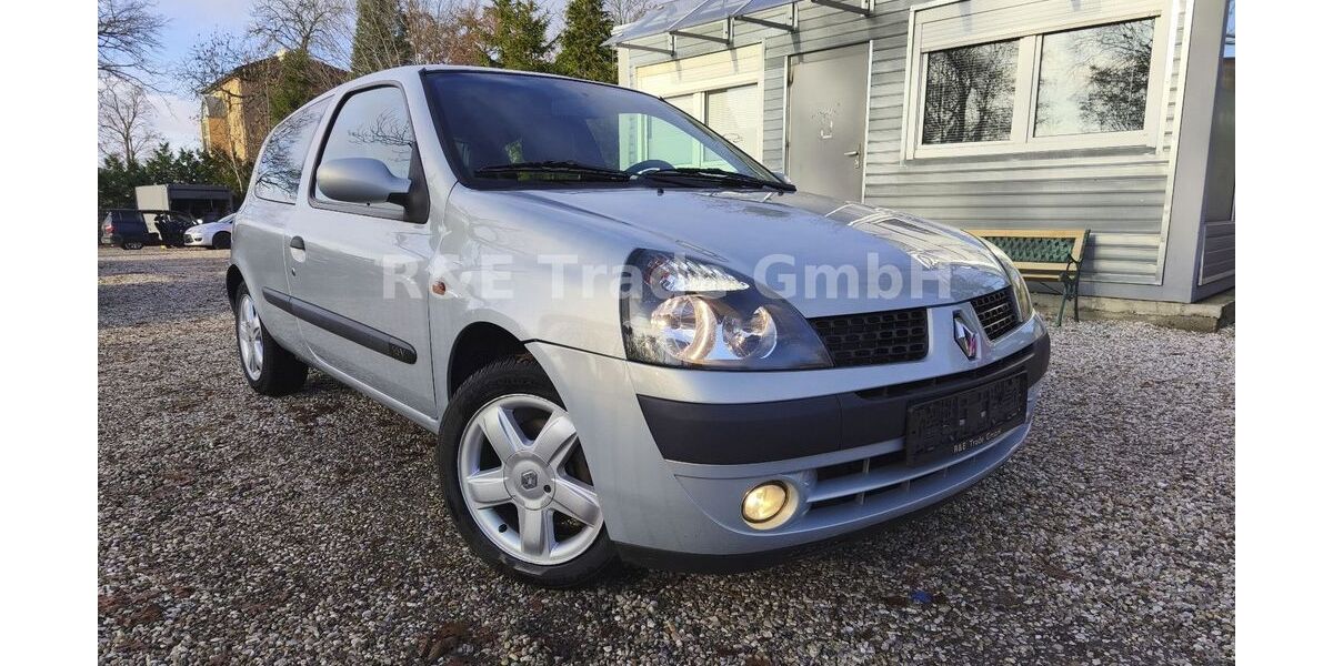 Renault Clio 111.846 km 2.199 &euro; Leipzig 04178