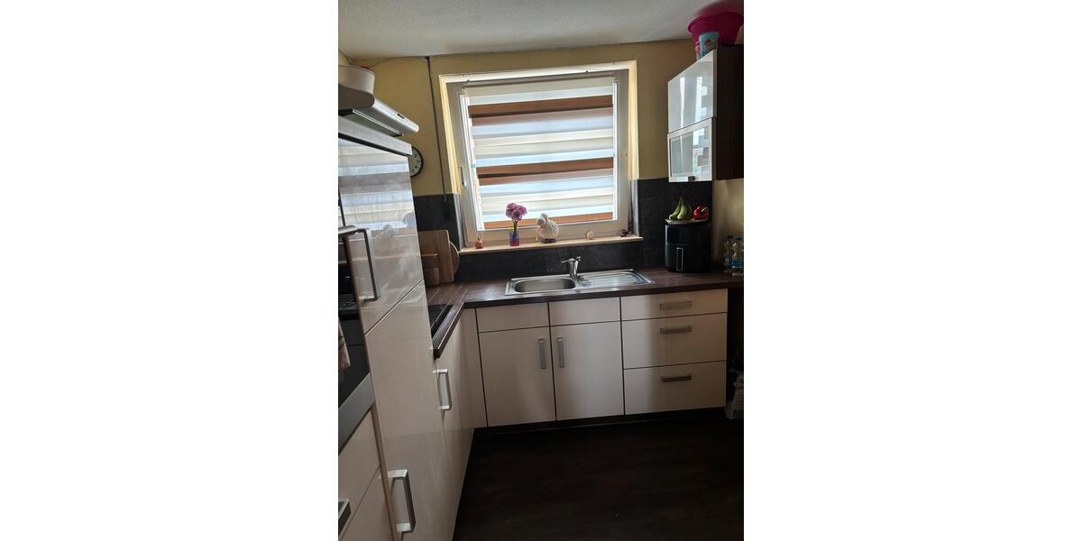 Dachgeschoßwohnung Schkopau - 3 Zimmer, 65 m&sup2;, 500&euro; | Angebot:26338494