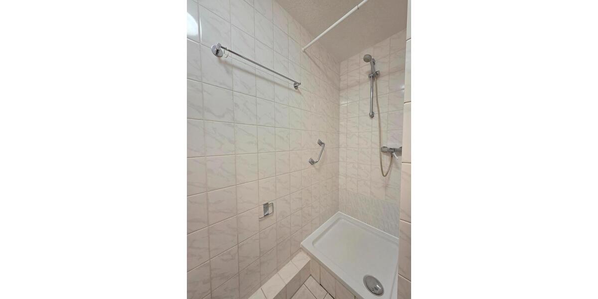Dachgeschoßwohnung Markranstädt - 1 Zimmer, 33 m&sup2;, 69.000&euro; | Angebot:26643719