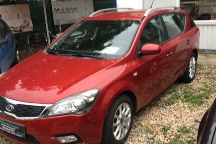 Kia ceed Sportswagon 111.400 km 5.499 &euro; leipzig 04155
