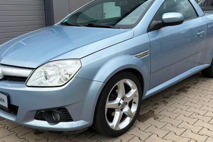 Opel Tigra 78.000 km 4.480 &euro; Leipzig 04179