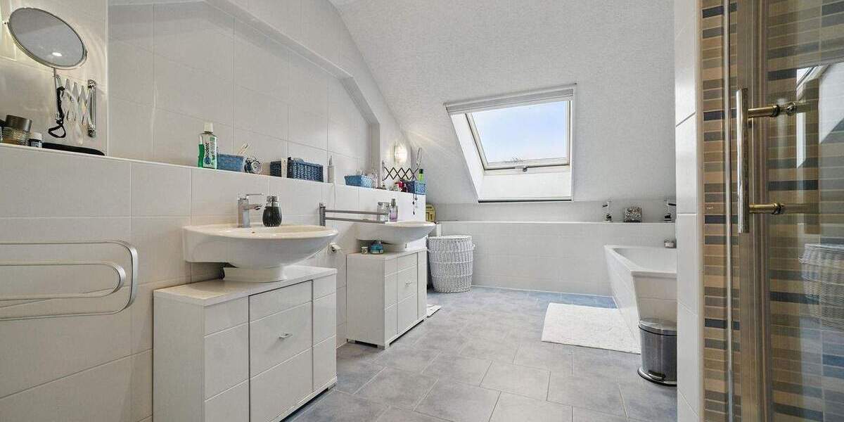 Doppelhaushälfte Leipzig Großzschocher - 5 Zimmer, 160 m&sup2;, 465.000&euro; | Angebot:25142371