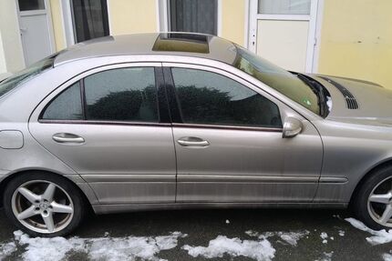Mercedes-Benz C 180 215.000 km 1.800 &euro; Bad Dürrenberg 06231