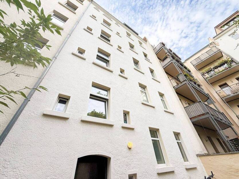 *sofort bezugsfrei* I lichtdurchflutete 2-Zimmer Wohnung I Tageslichtbad I Keller