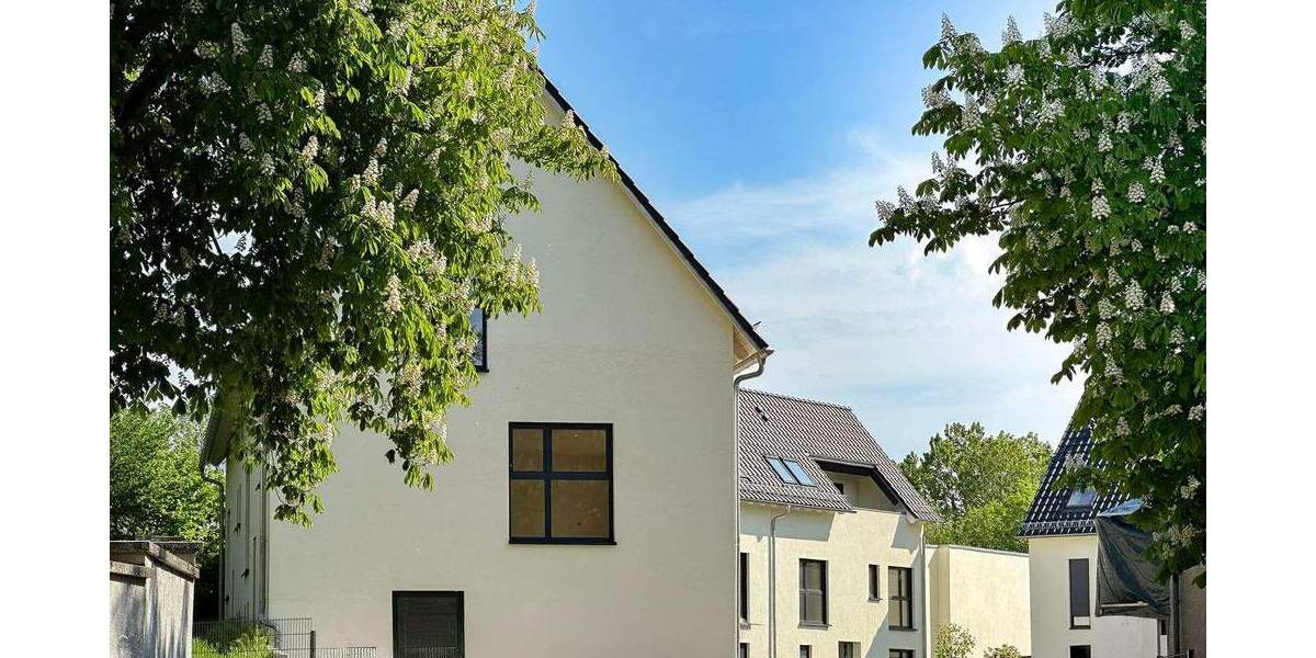 Reihenendhaus Leipzig Holzhausen - 4 Zimmer, 122 m&sup2;, 1.950&euro; | Angebot:25032799