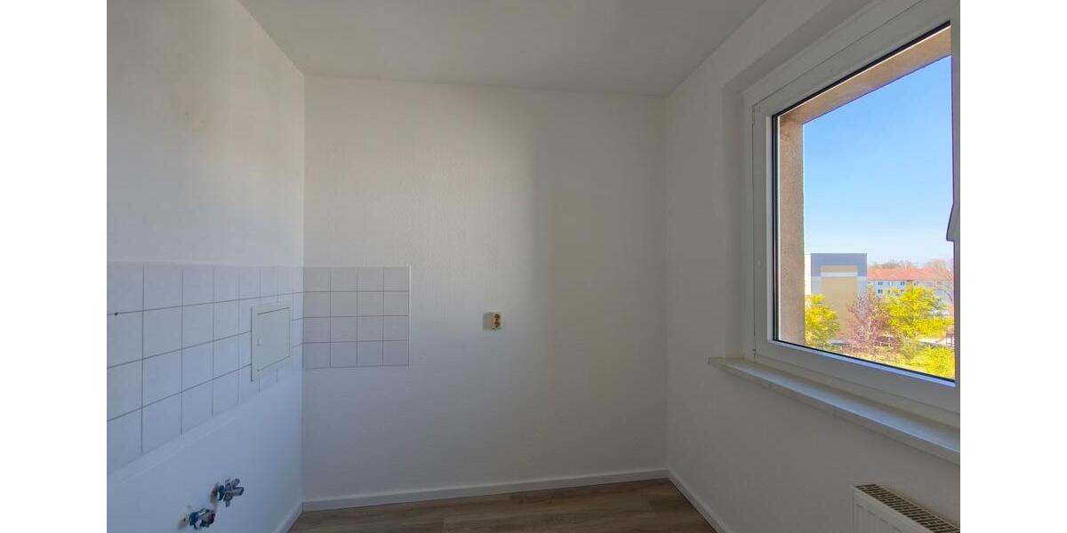 Etagenwohnung Bad Lausick - 3 Zimmer, 62 m&sup2;, 341&euro; | Angebot:26334768