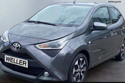 Toyota Aygo (X) 68.852 km 10.690 &euro; Leipzig 04178