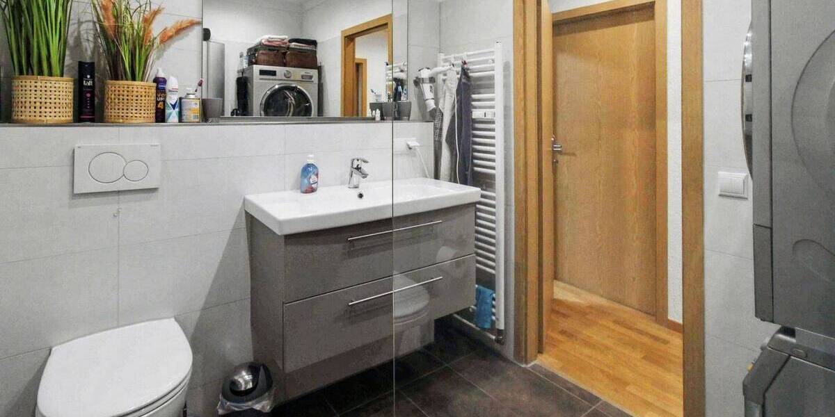 Etagenwohnung Leipzig Heiterblick - 2 Zimmer, 62 m&sup2;, 140.000&euro; | Angebot:26319344