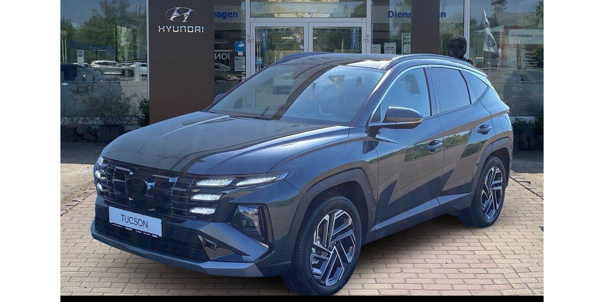 Hyundai TUCSON 8.806 km 44.999 &euro; Leipzig 04178