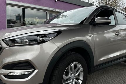 Hyundai TUCSON 65.355 km 14.990 &euro; Kabelsketal OT Gröbers 06184