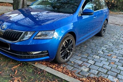 Skoda Octavia 98.000 km 22.500 € Roitzsch 06809