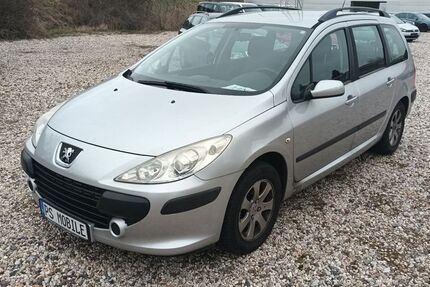 Peugeot 307 130.000 km 2.600 &euro; Sandersdorf-Brehna 06792