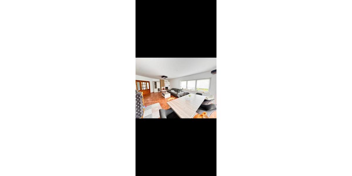 Erdgeschoßwohnung Kabelsketal - 4.5 Zimmer, 160 m&sup2;, 369.500&euro; | Angebot:26824891