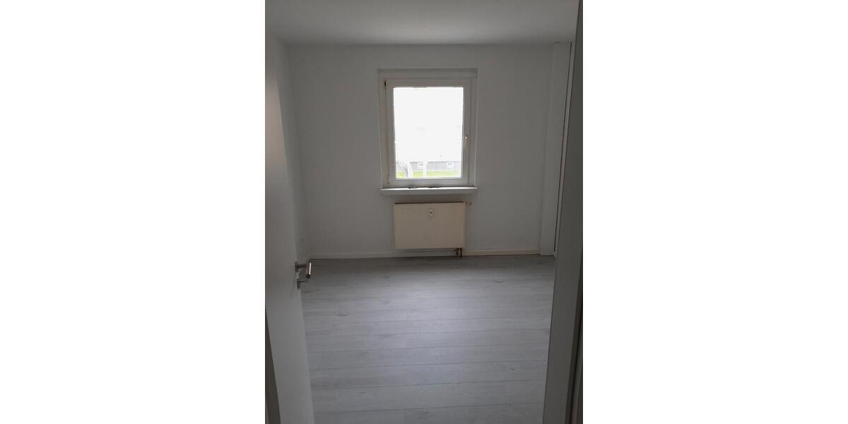 Erdgeschoßwohnung Eilenburg - 3 Zimmer, 63 m&sup2;, 343&euro; | Angebot:26365868