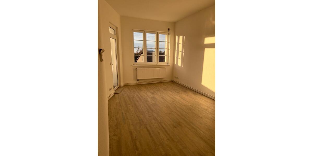 ANFRAGESTOP !! Keine neuen Anfragen!! 3 zimmer