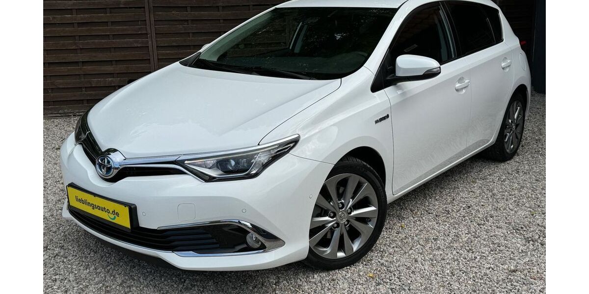 Toyota Auris 51.000 km 14.490 &euro; Leipzig-Rückmarsdorf (Burghausen-Rückmarsdorf) 04178