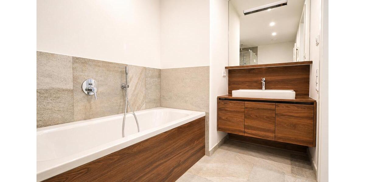 Erdgeschoßwohnung Leipzig Mitte - 2 Zimmer, 69 m&sup2;, 1.135&euro; | Angebot:26384057