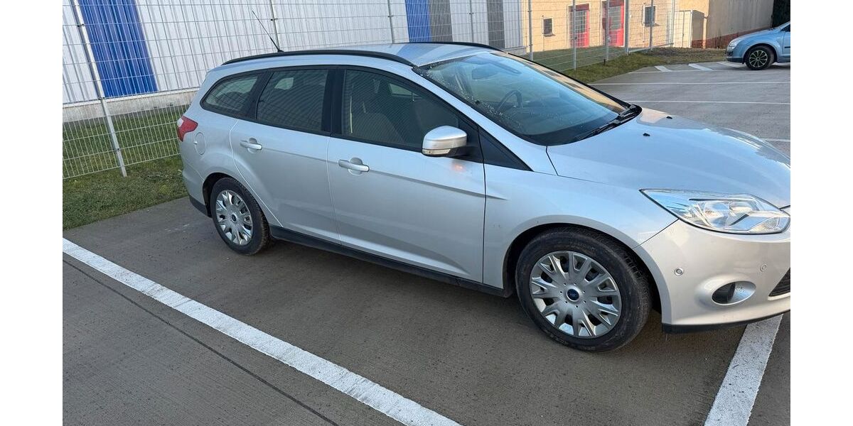 Ford Focus 170.000 km 6.400 &euro; Landsberg 06188