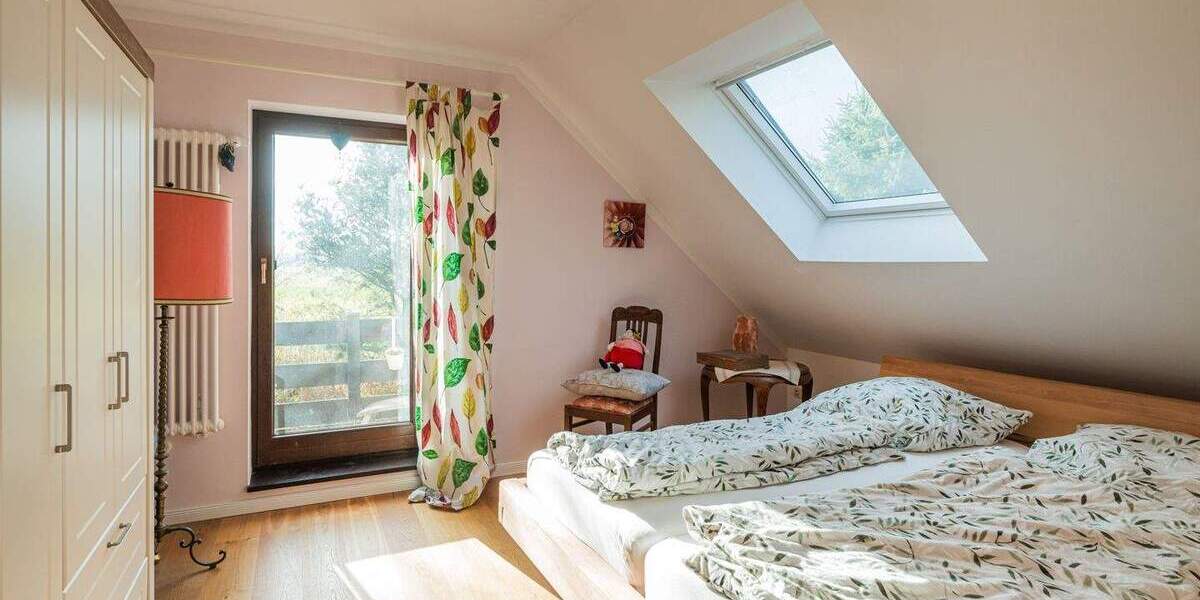 Einfamilienhaus Schkeuditz Kleinliebenau - 5 Zimmer, 140 m&sup2;, 495.000&euro; | Angebot:25685408