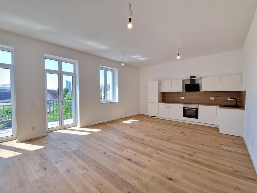 „Ihr neuer Lieblingsplatz in Leipzig – 4 Zimmer mit EBK, 2 Balkonen uvm.