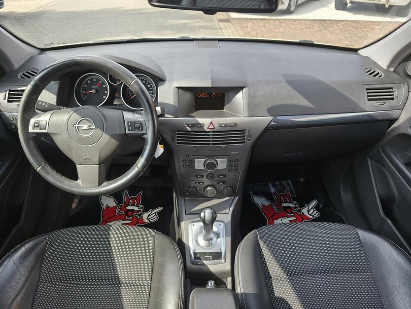 Astra Edition 1.6 Automatik/Klima/8x bereift