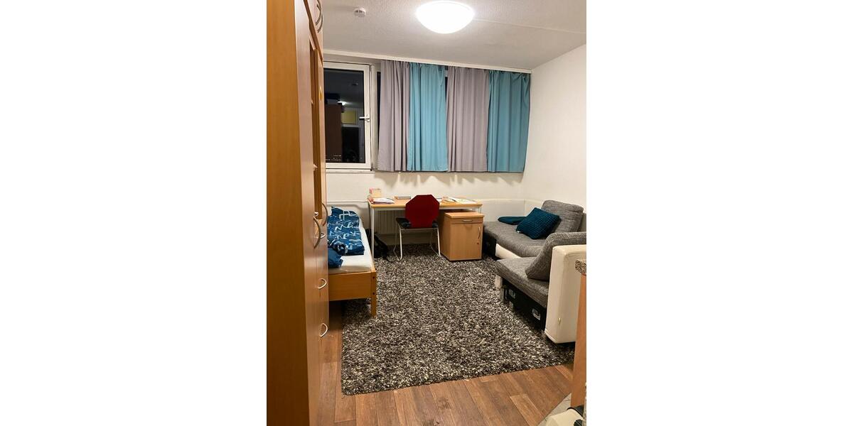 Etagenwohnung Leipzig Süd - 1 Zimmer, 21 m&sup2;, 390&euro; | Angebot:25769987