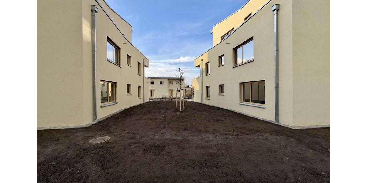 Dachgeschoßwohnung Markkleeberg - 2 Zimmer, 87 m&sup2;, 1.734&euro; | Angebot:24176576