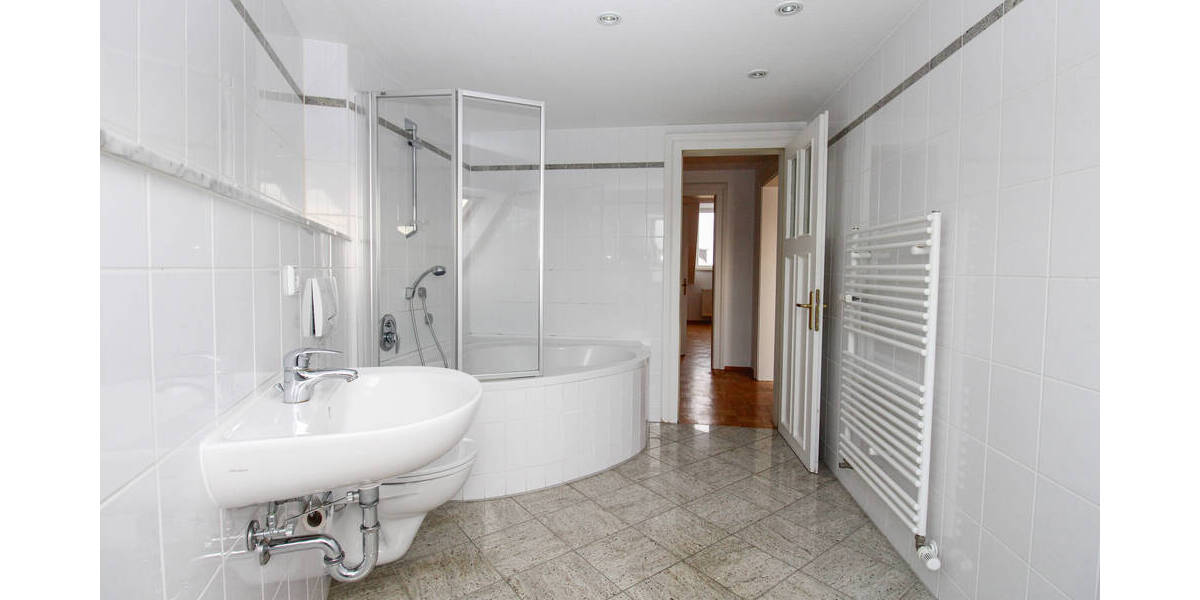 Etagenwohnung Leipzig Reudnitz-Thonberg - 3 Zimmer, 81 m&sup2;, 265.000&euro; | Angebot:25682433