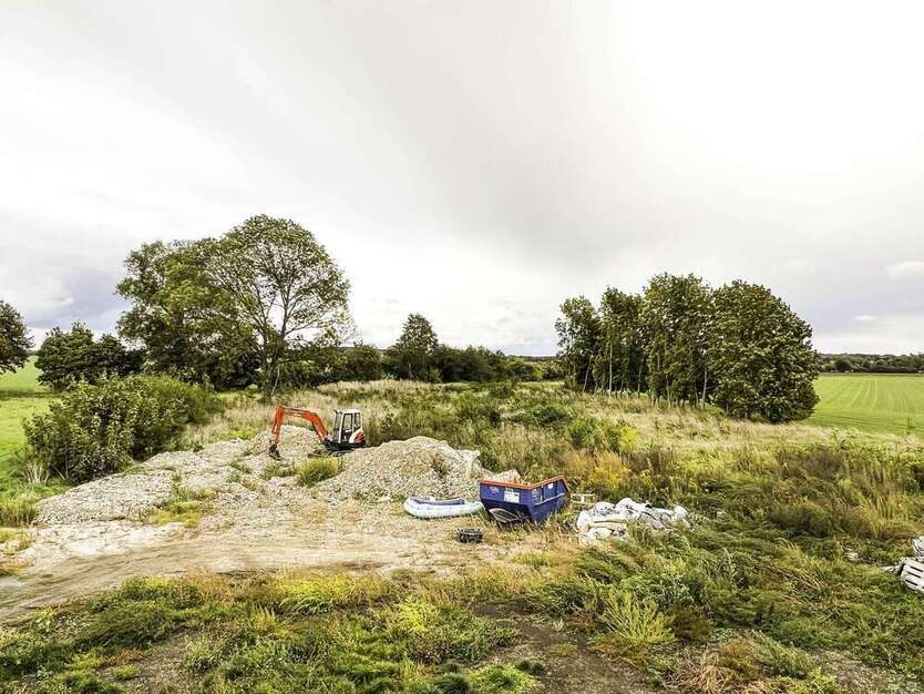 Grundstück zu verkaufen in Schönwölkau 200.000 € 6880 m²