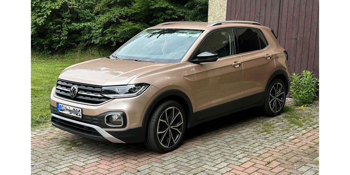 VW T-Cross 39.000 km 17.800 &euro; GRIMMA 04668