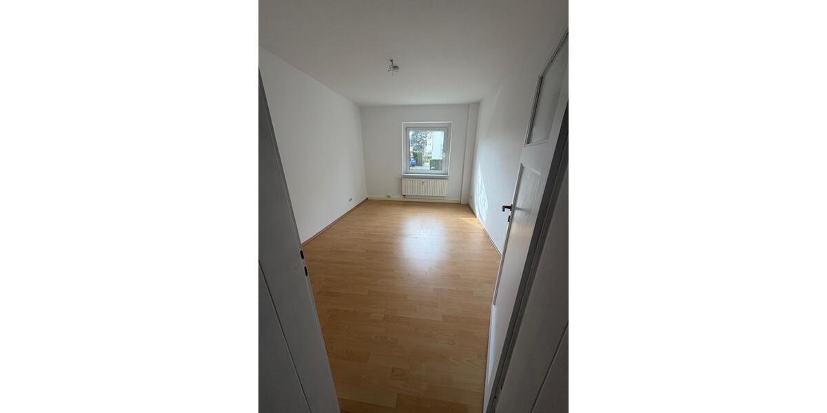 Erdgeschoßwohnung Leipzig Südost - 1 Zimmer, 48 m&sup2;, 550&euro; | Angebot:26413824