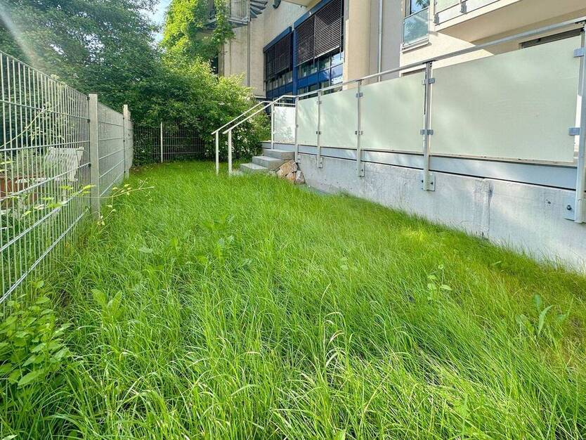 Großzügige Terrasse mit zusätzlichem Garten l Neubau l Provisionsfrei für den Käufer