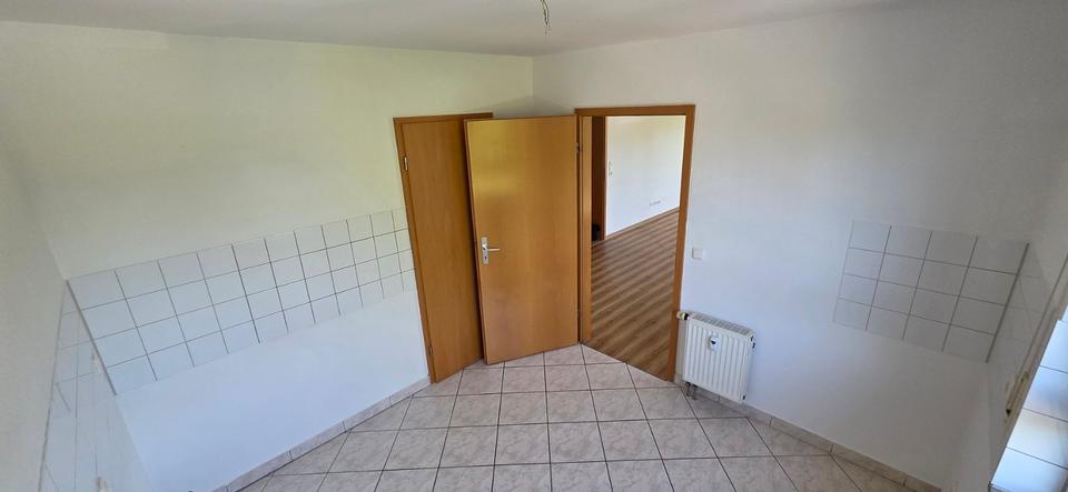 Etagenwohnung Schkeuditz - 3 Zimmer, 83 m&sup2;, 200.000&euro; | Angebot:27270870