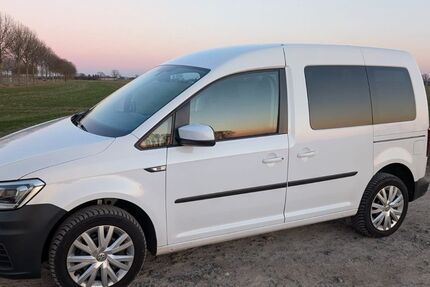 VW Caddy 265.000 km 9.990 &euro; Leipzig / Holzhausen 04288