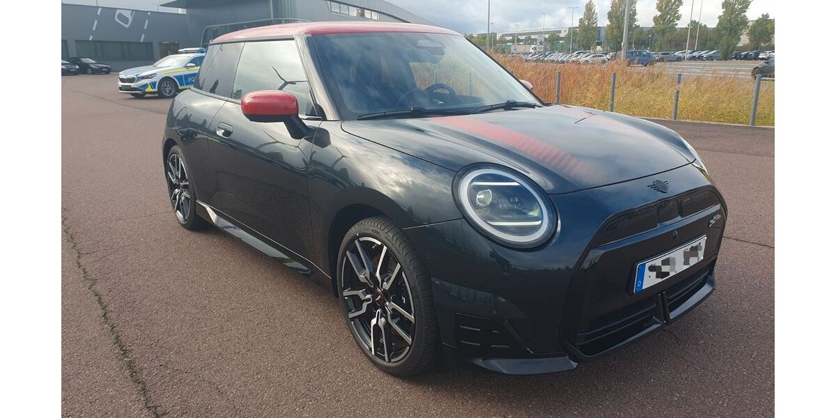 Mini Cooper SE 16.500 km 34.980 &euro; Leipzig 04349