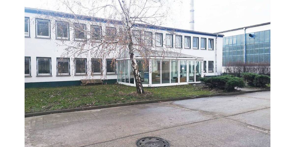 Bürofl. im Gewerbegebiet Böhlitz-Ehrenberg, 2 Räume, inkl. Küche, WC+ DU vorh., SP mögl. 3 zimmer