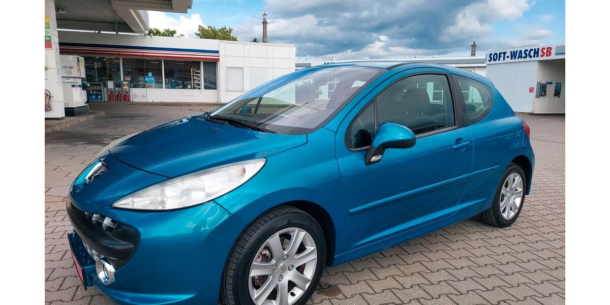 Peugeot 207 159.173 km 2.499 &euro; Leipzig 04328