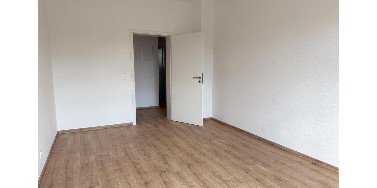 Etagenwohnung Leipzig Ost - 3 Zimmer, 79 m&sup2;, 694&euro; | Angebot:26263477