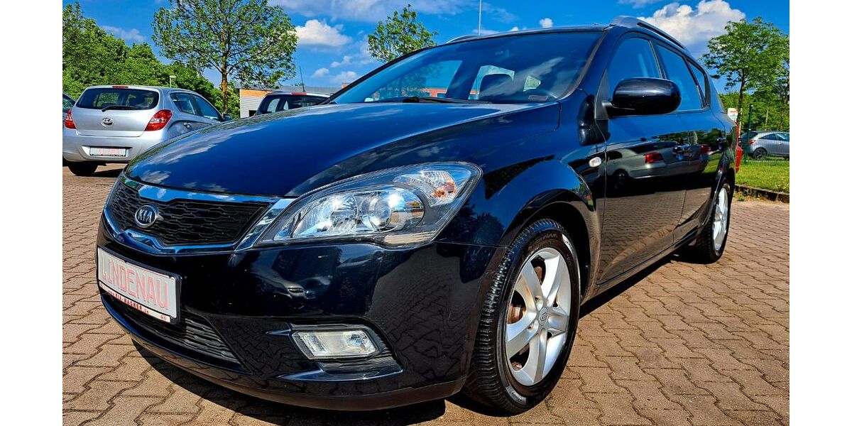 Kia ceed Sportswagon 118.293 km 4.999 &euro; Leipzig 04205