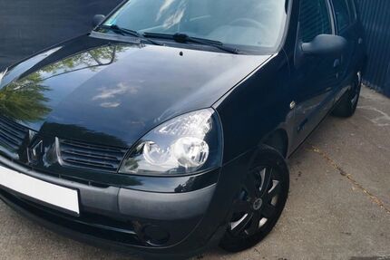 Renault Clio 175.000 km 1.800 &euro; Leipzig 04347