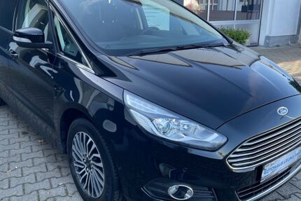 Ford S-Max 69.998 km 19.299 &euro; Leuna 06237