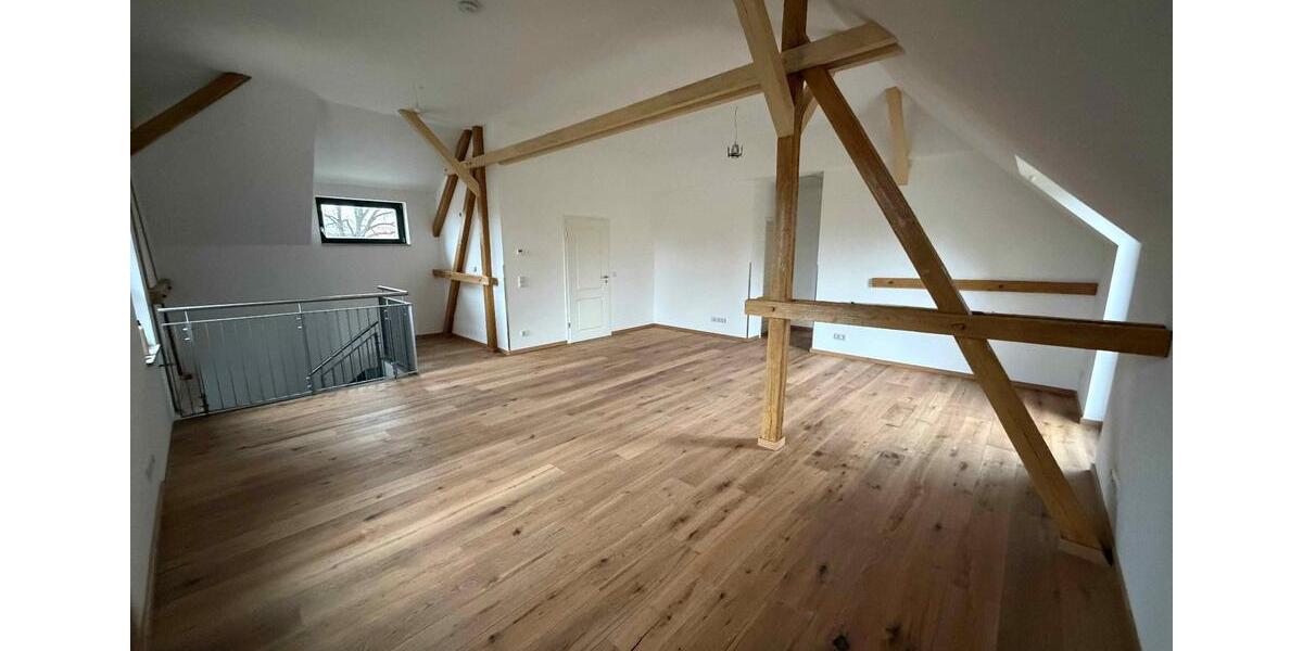 Doppelhaushälfte Leipzig Ost - 5 Zimmer, 135 m&sup2;, 1.755&euro; | Angebot:25225710