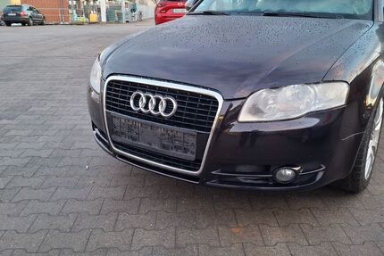 Audi A4 290.000 km 2.500 &euro; Borna 04552