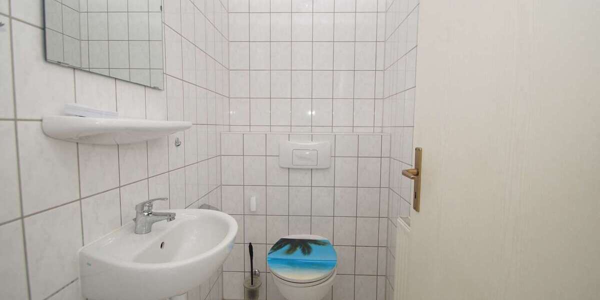 Familien aufgepasst! Renovierte Doppelhaushälfte mit Keller + Stellplatz nahe Halle (Saale)! 4 zimmer