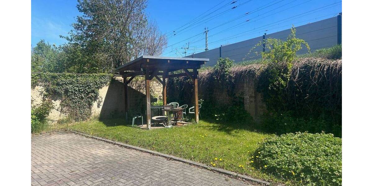 Etagenwohnung Merseburg Neumarkt (Vorstadt) - 3 Zimmer, 65 m&sup2;, 390&euro; | Angebot:26450224
