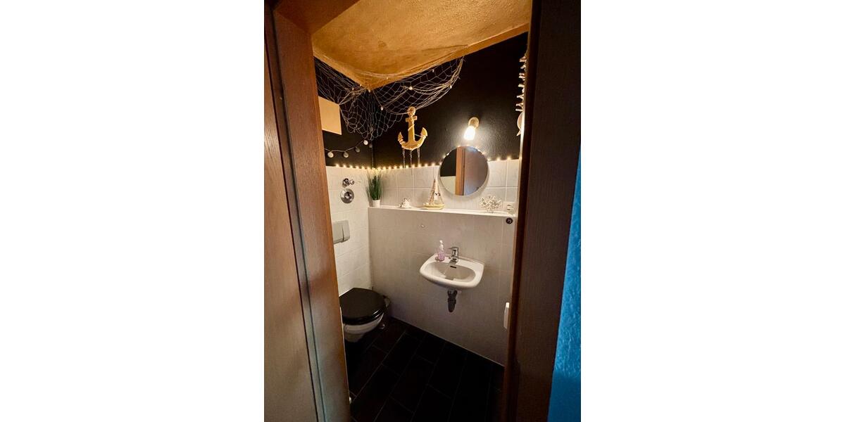 Dachgeschoßwohnung Schkopau - 3 Zimmer, 65 m&sup2;, 500&euro; | Angebot:26338494