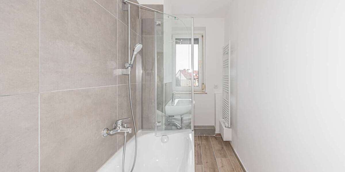 Etagenwohnung Borna - 3 Zimmer, 69 m&sup2;, 621&euro; | Angebot:25933287