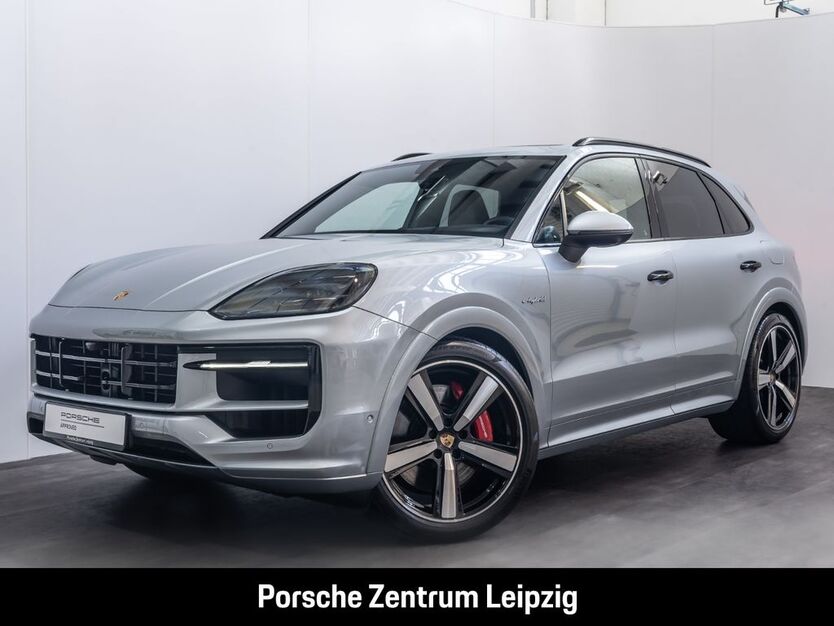 Porsche Cayenne 23.728 km 107.800 € Leipzig 04356